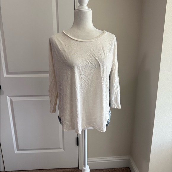 LOFT Cream Knit & Printed Back High-Low Top Size M - Picture 4 of 8